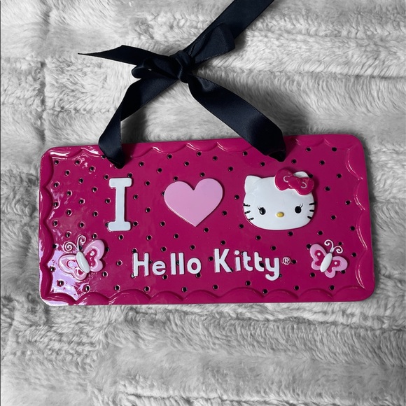 Hello Kitty Sanrio Collection. - Picture 2 of 6
